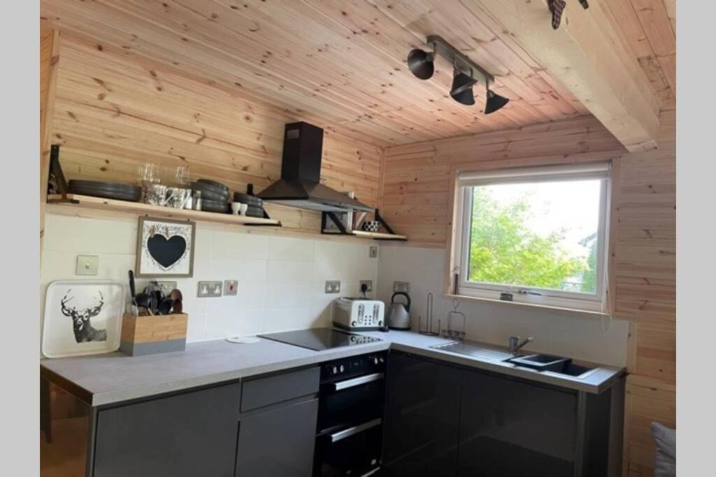 Coorie Doon Cabin! Great Scottish Welcome Fort Augustus Eksteriør bilde